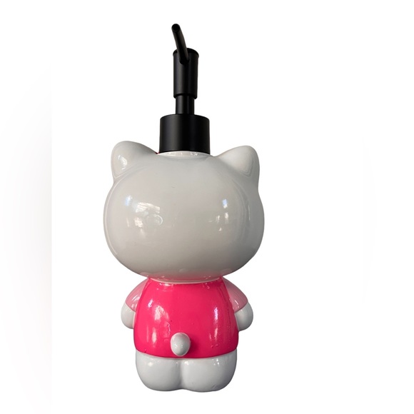 New Hello Kitty 3D Pump Dispenser - White and Pink - Picture 6 of 11